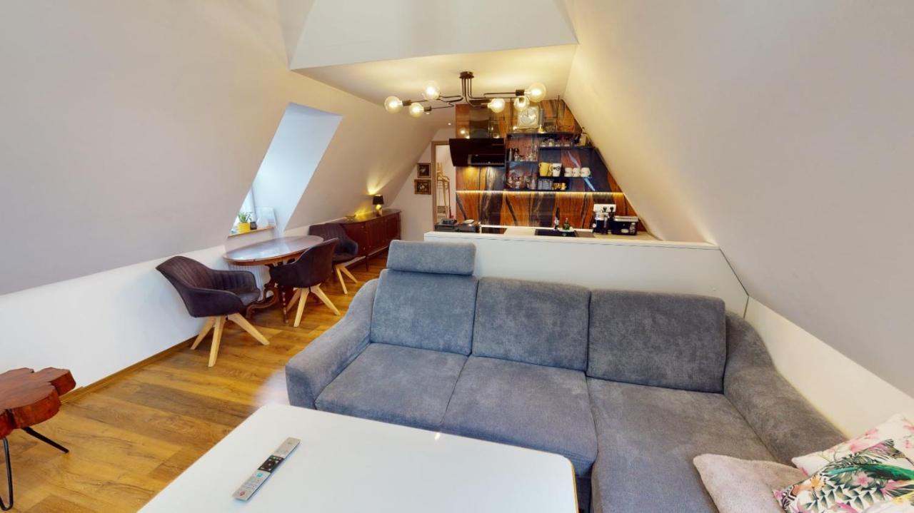 Apartman Ateliér Vary v nově zrekonstruovaném domě Karlovy Vary Exteriér fotografie